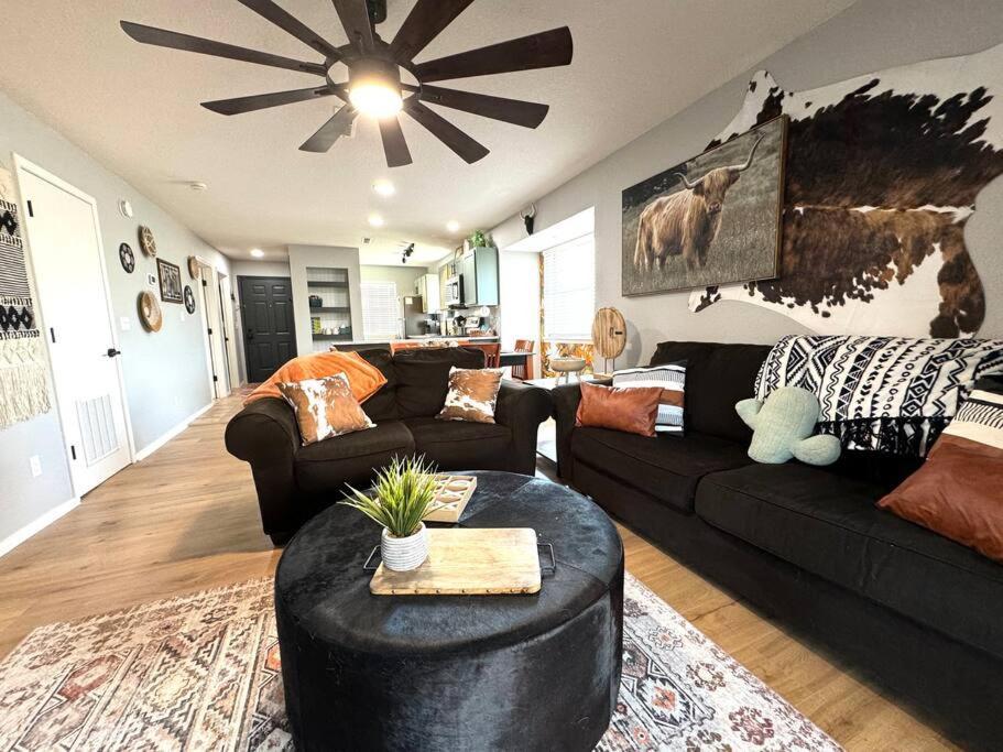 Modern Comfort: Updated Cozy Condo In Indian Point Branson Dış mekan fotoğraf
