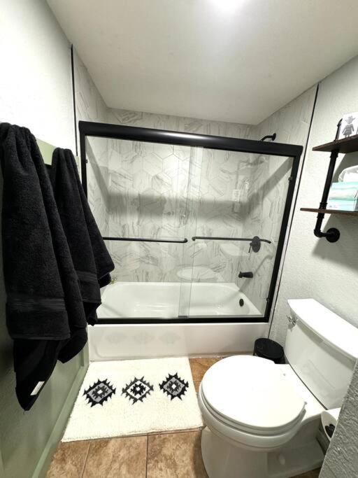 Modern Comfort: Updated Cozy Condo In Indian Point Branson Dış mekan fotoğraf
