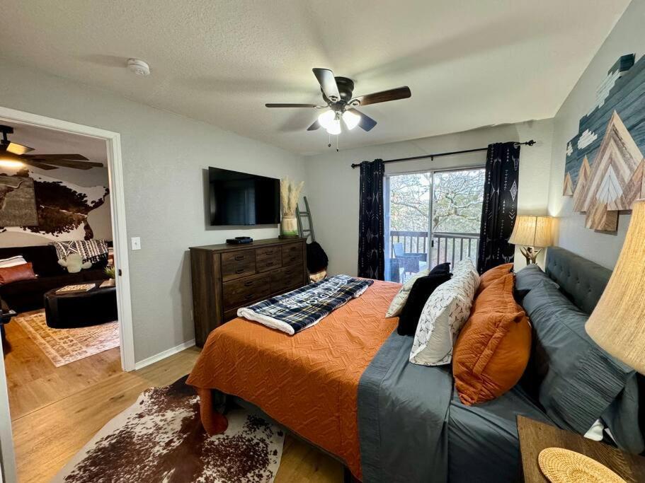 Modern Comfort: Updated Cozy Condo In Indian Point Branson Dış mekan fotoğraf